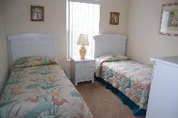 Twin bedroom