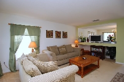 Living area with bed settee