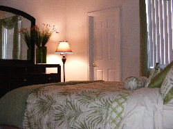 downstairs queen bedroom ensuite