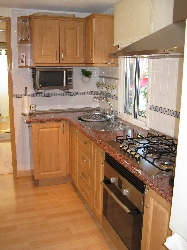 Fully applianced kitchen