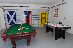 Games room with pool table/air hockey