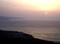 Sunrise over Esmeralda Beach