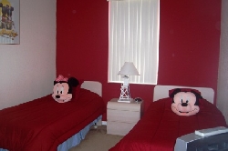 kid's bedroom, disney themed