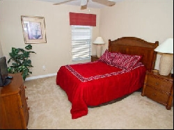 Queen Bedroom