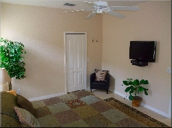 Master 1 bedroom (King) with LCD TV