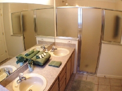 Master Ensuite Bathroom