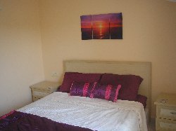 MASTER BEDROOM WITH ENSUITE AND ROOF TER