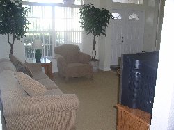 Small sitting room off main living area