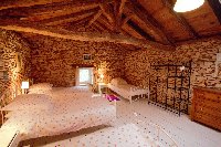 Sleepover heaven mezzanine bedroom