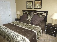 Master bed walk-in wardrobe & ensuite