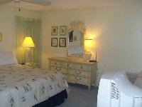master bedroom (2)