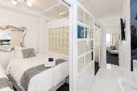Bedroom 3 with 1 King or 2 Twins