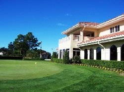 Golf Club and Putting Green