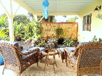 Hakalau Vacation Rental Lanai