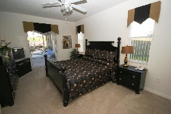 King Master bed 1