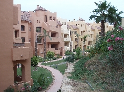 Landscaped gardens at Duquesa Village