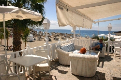Del Duque Beach - a must!