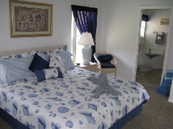 Master bedroom with en-suite bathroom
