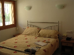Double Bed