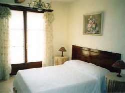 Downstairs Double Bedroom