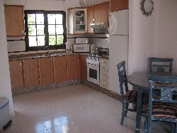Fitted Kitchen with Granite Worktops