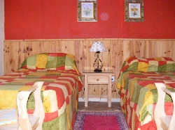 Villa twin bedroom