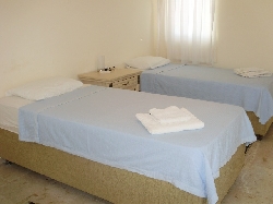 Twin Bedroom with Ensuite