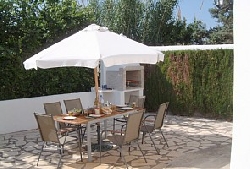 Rear garden with BBQ