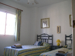 Guest bedroom.