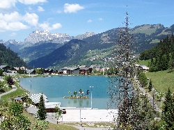 Lake Vonnes in Chatel