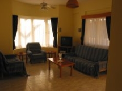 LIVINGROOM