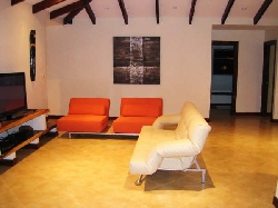 Living room pic 2