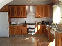 Fully fitted, well equipped kitchen