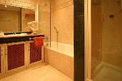 En-Suite bathroom