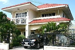 Luxury Villas with use of communal pool.