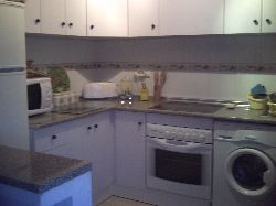 Fully Fitted Kitchen
