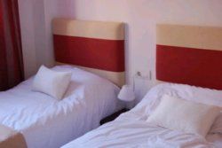 Twin bedroom