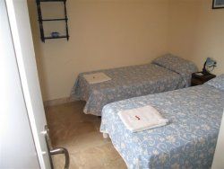 Twin bedroom