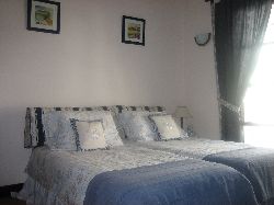 Bed 3 - twin beds