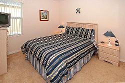 Queen bedroom