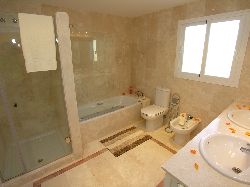 En-suite Bathroom