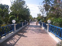 Pleasant central walkway through the com