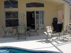 Spacious pool deck