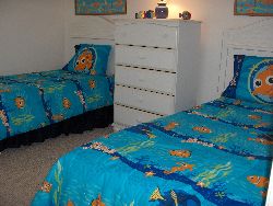 Twin bedroom