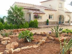 villa from the front