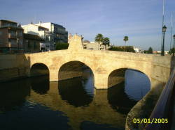 bridge over the river Rojales