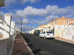 Street Scene - La Colina, Golf Resort Fu