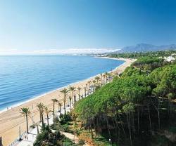 Beach next to Nikki beach club