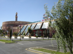 Nearby Shopping Complex