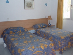 Twin Bedroom